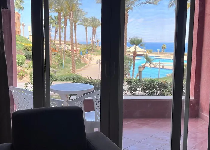 Chalet In Porto El Sokhna Ground Floor With Garden Sea And Pool View